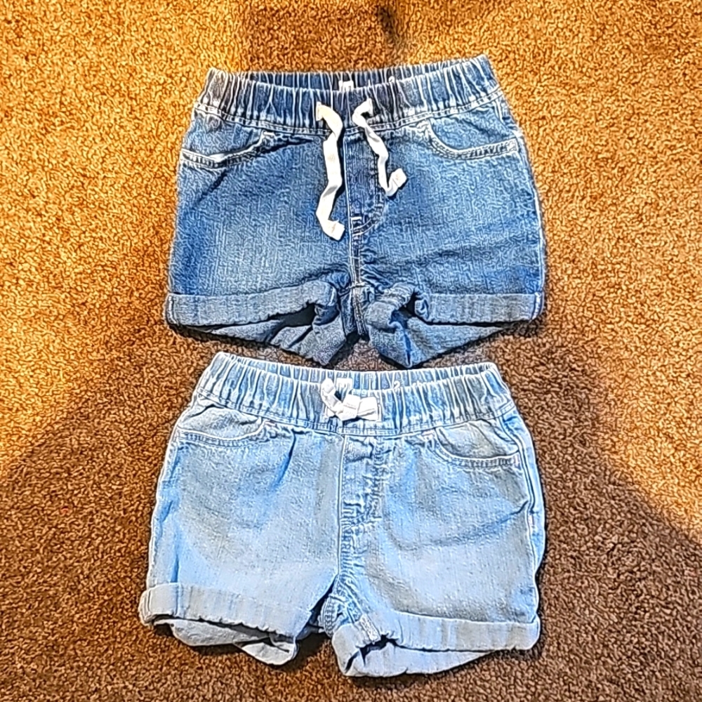 GAP 2T denim shorts for toddler girls